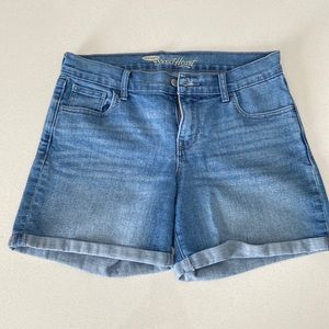 Old Navy The SweetHeart shorts in blue, size 2